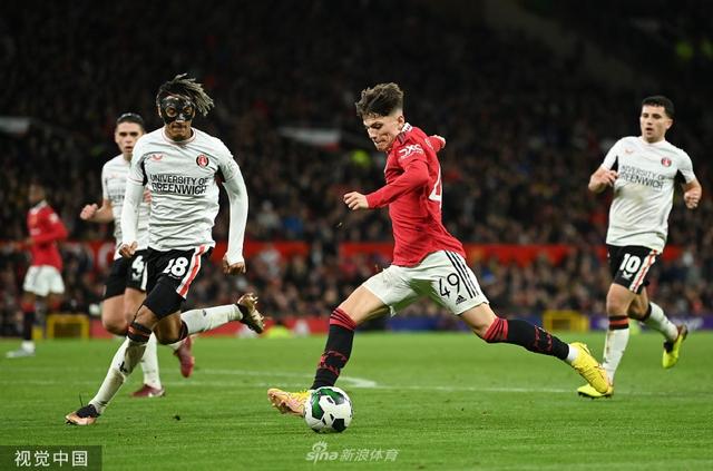 英超站稳脚 英超站稳脚
