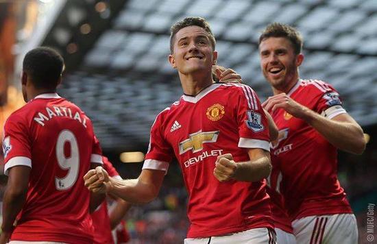 发关注的背 发关注的背