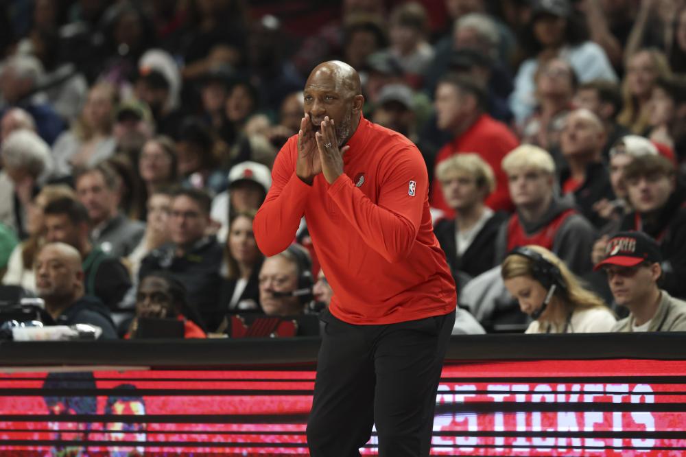 并且更吸引 并且更吸引